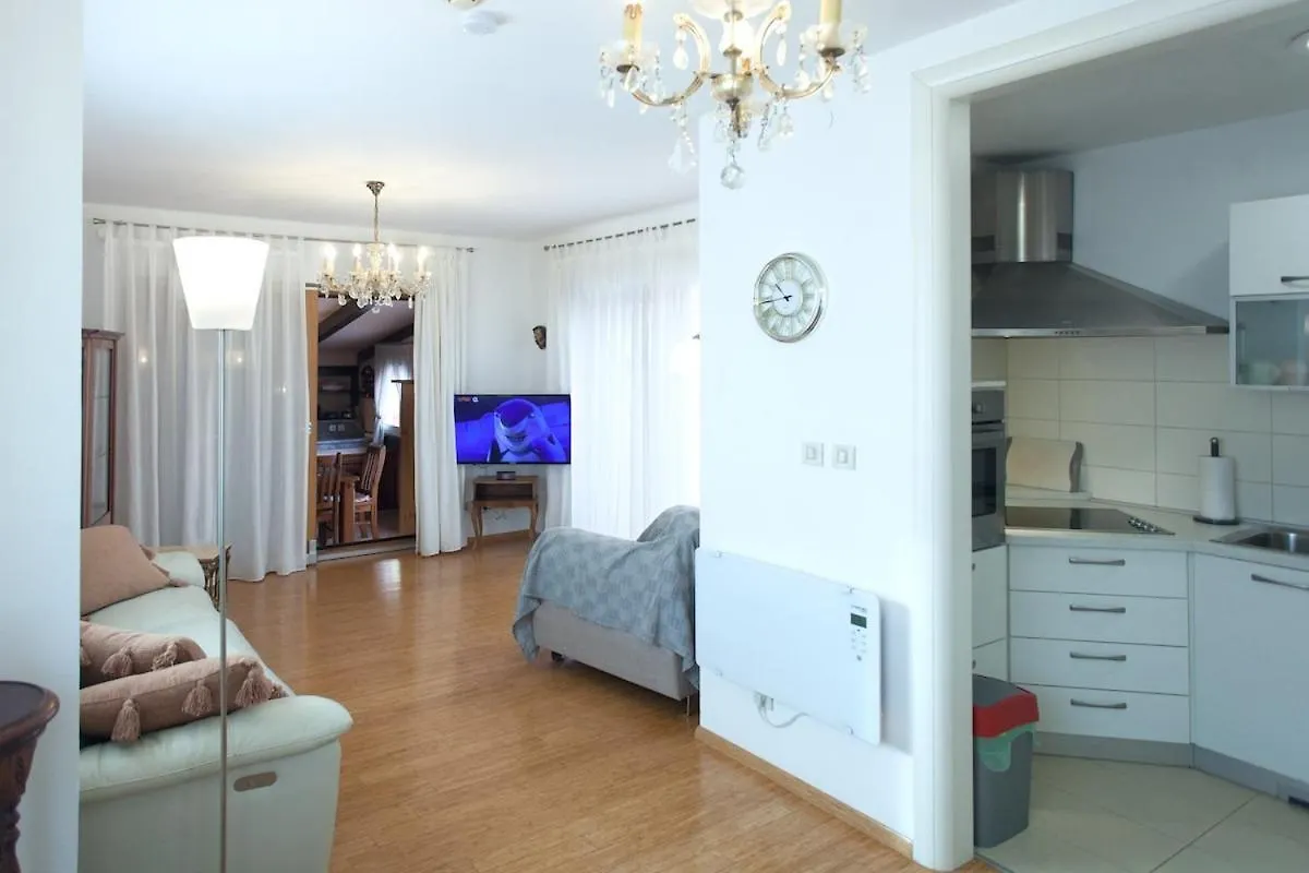 House With Pool In Marcana Holiday home